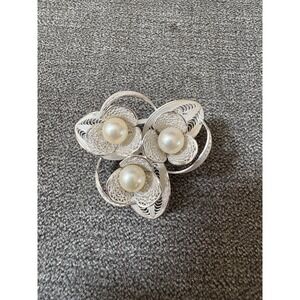 Sterling Silver 925 Vintage Filigree Silver And Pearl Brooch Pin‎